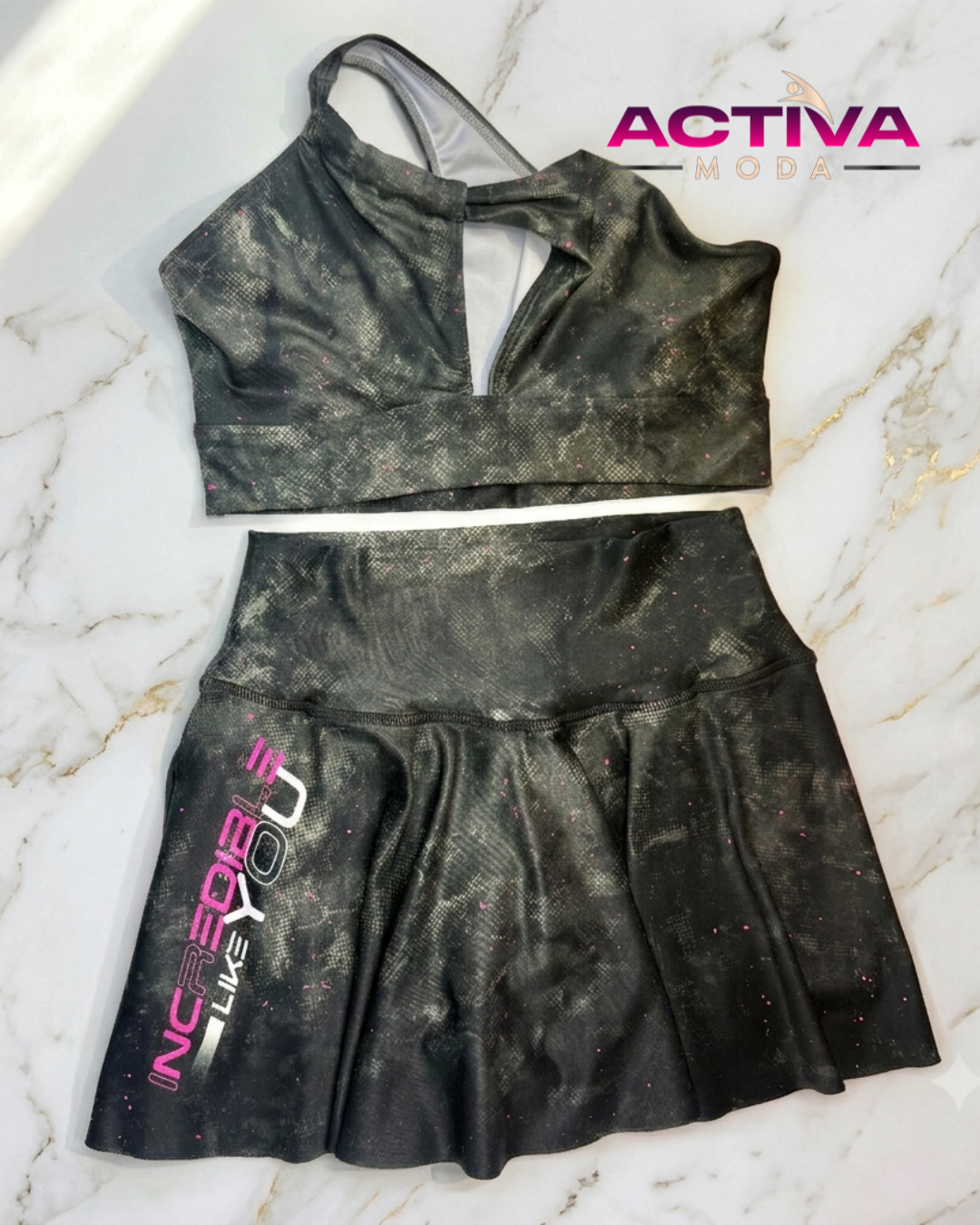 Set Deportivo Top y Falda